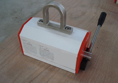 成華永磁吊產(chǎn)品是拍圖